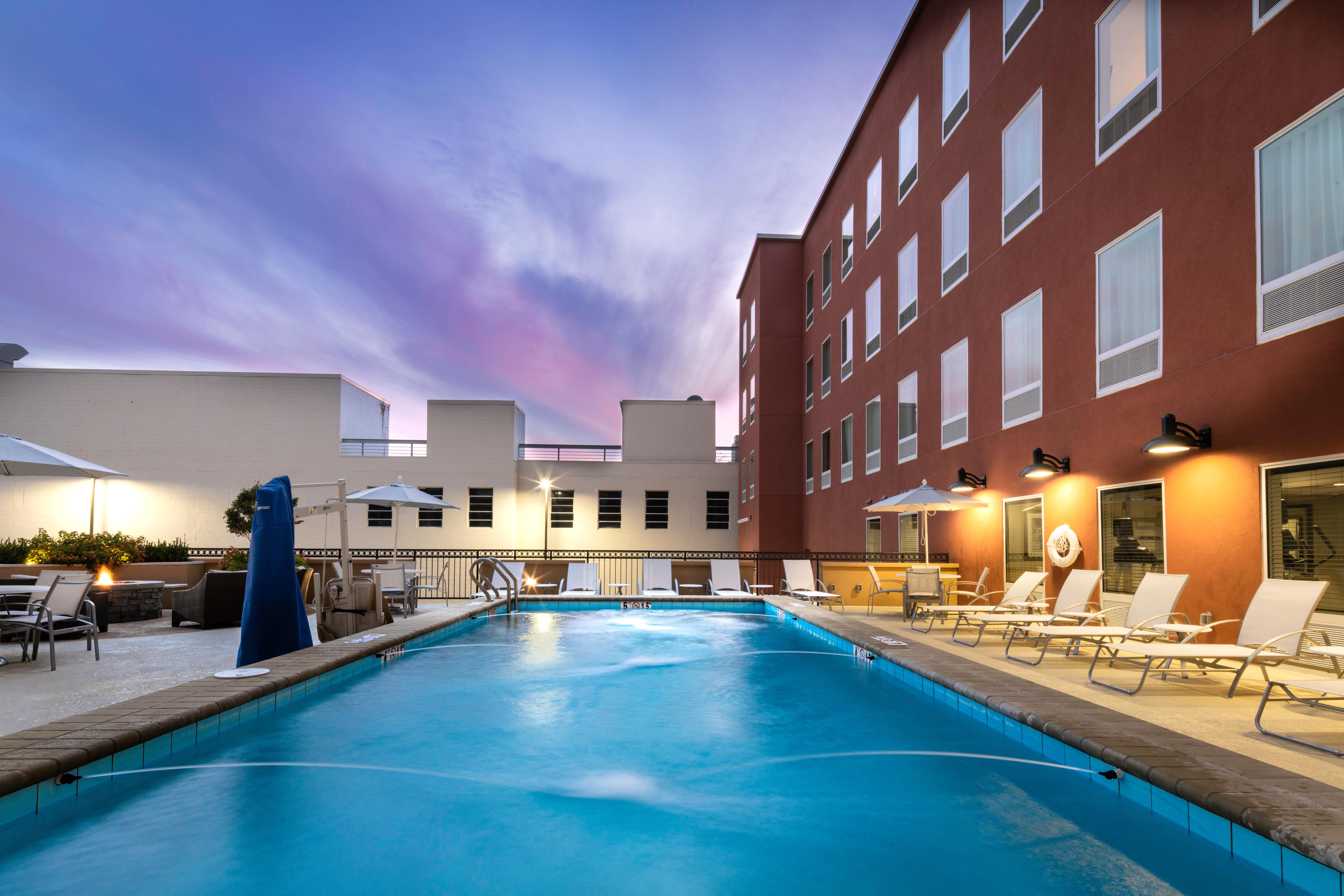 Staybridge Suites Montgomery - Downtown By Ihg Exteriör bild
